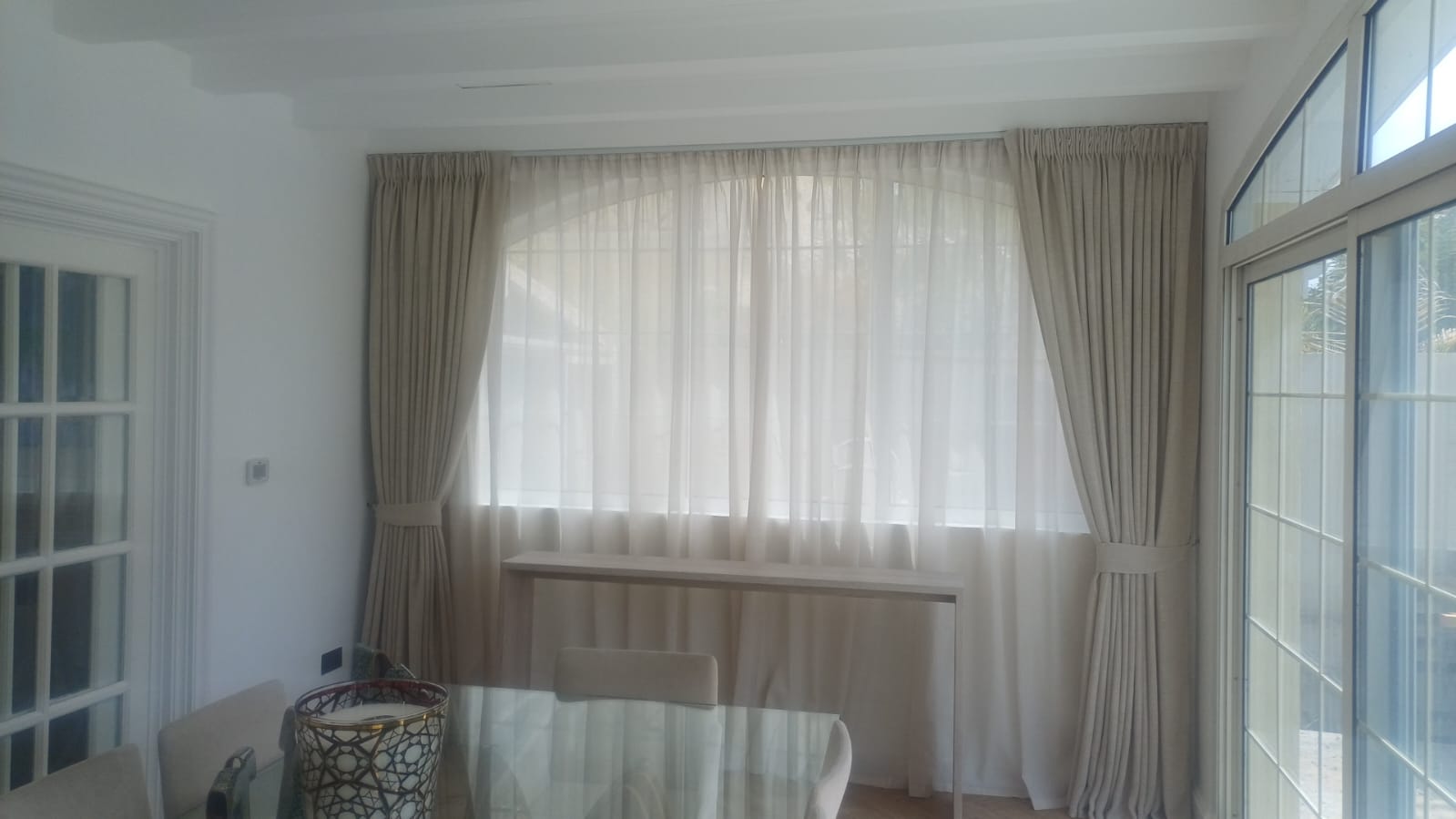 Curtain Installation Dubai